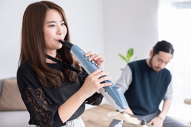 ローランド　デジタル管楽器　エアロフォン デジタル管楽器「Aerophoneシリーズ」の 新しいスタンダード