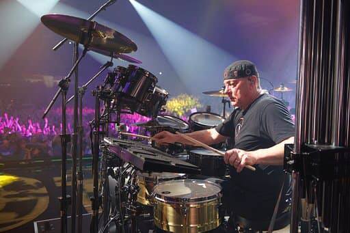 マイク ポートノイ リキッド ドラム シアター 2本組 マイク・ポートノイのドラムセット : r/drums