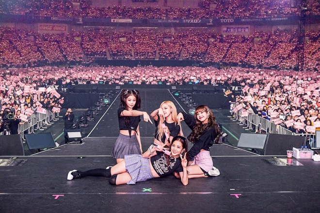 1月4日　BLACKPINK チケット　京セラドーム　２枚組連番 LIVE DVD & Blu-ray『BLACKPINK ARENA TOUR 2018 
