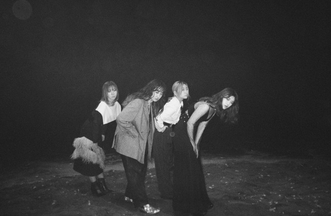 赤い公園、「空挺ドラゴンズ」ED『絶対零度』アニメ盤ジャケット