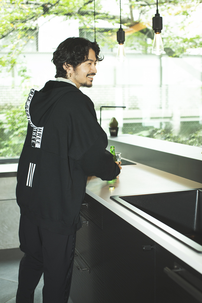 adidas パーカー 常田大希 King Gnu, millennium parade, PERIMETRON と様々なプロジェクト