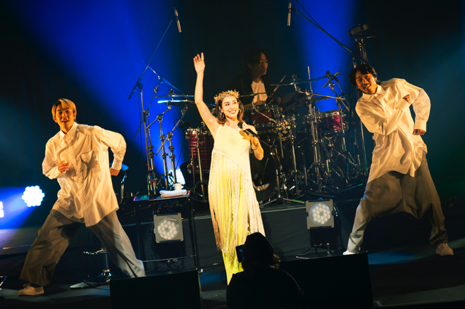 BENI、全国ツアー完遂「20、30周年を皆さんと一緒に迎えられる