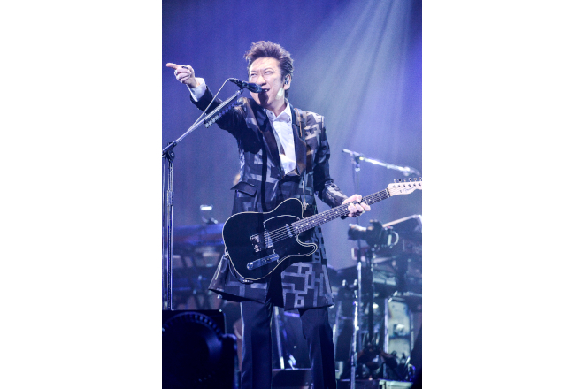 レビュー】布袋寅泰、『40th Anniversary WOWOWスペシャル』第一
