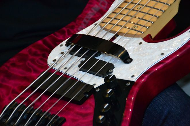 プロミュージシャンのスペシャル楽器が見たい】仮BAND BOHの愛機