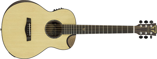 Traveler Guitar、ホローボディのコンパクトなエレアコ