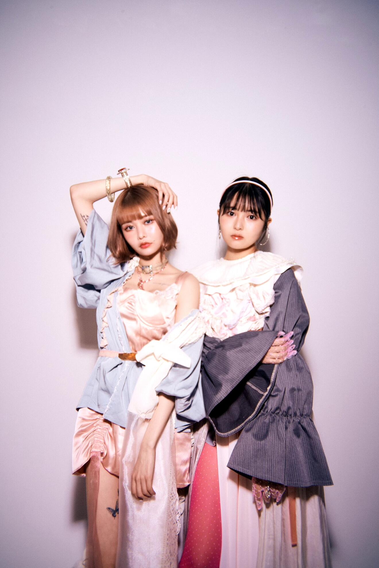 戦慄かなの＆頓知気さきなによる実姉妹ユニット“femme fatale