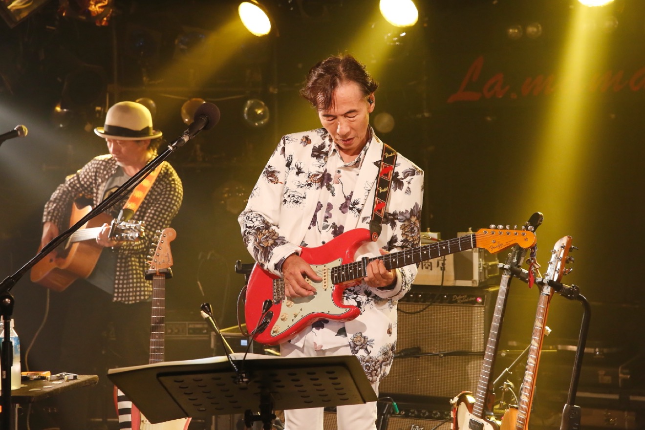 はっぴいえんど  の 鈴木茂 さんの配信ライブ特典 シャツ ZARA 2点セット 鈴木茂、『COSMOS'51』リミックス発売記念ライブ開催。アルバム
