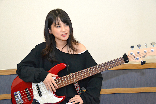 【送料0円】 プロミュージシャンのスペシャル楽器が見たい】NEMOPHILA アート・デザイン・音楽