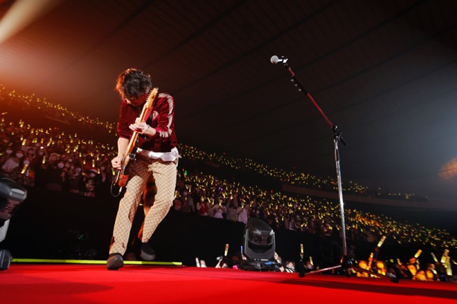 ライヴレポート】L'Arc-en-Ciel、＜30th L'Anniversary TOUR