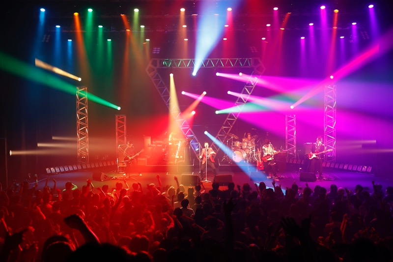 ライブレポート】大友康平復活、HOUND DOGツアー＜LOVE & LIVE