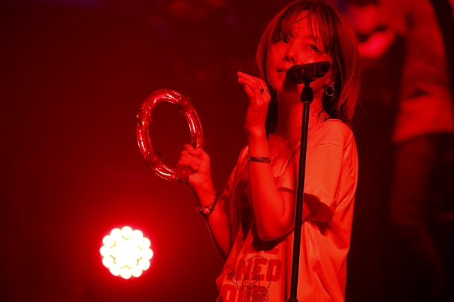 aiko LOVE LIKE POP vol.19 パーカー チビ アイコ aiko、4ヶ月にわたった全国ツアー<Love Like Pop vol.19>に幕