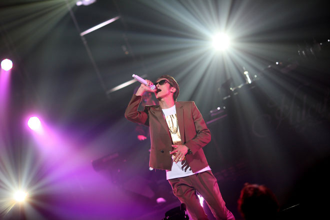 ポップス/ロック(邦楽) Hilcrhyme 10th Anniversary Hilcrhyme、10周年記念ツアー東京公演で史上最多の37曲熱唱 | BARKS