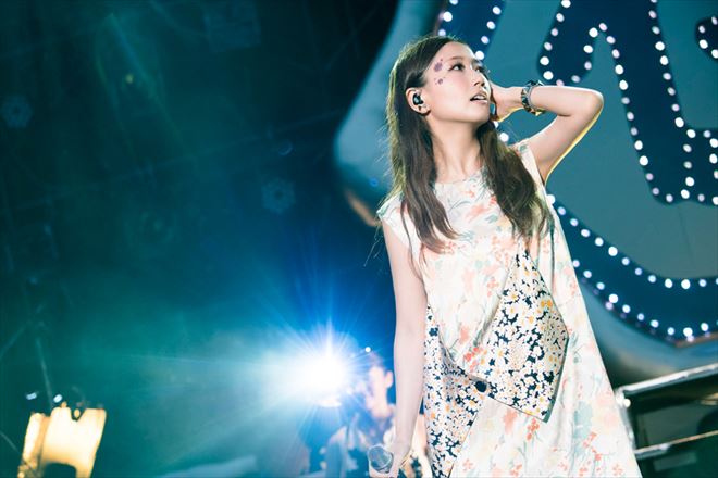 大塚 愛 LOVE IS BORN ～21st ハーフジッププルオーバーMサイズ 大塚 愛、デビュー13周年アニバーサリーライブを映像化 | BARKS