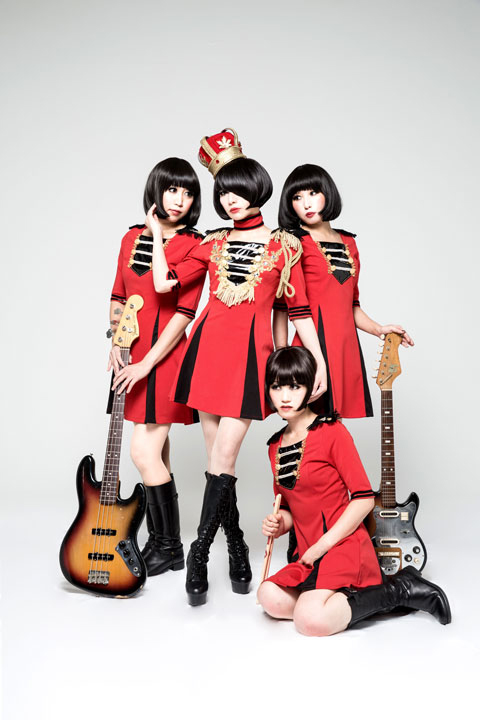 キノコホテル/キノコホテルの夜明け～初期実演会 Amazon.co.jp: キノコホテルの夜明け~初期実演会 [DVD] : キノコ
