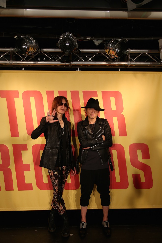 SUGIZO vs INORAN 初回プレス限定仕様DVD 新品未開封品 SUGIZOとINORANが6月に対バンツアー＆昨年の対バンの様子がDVD化