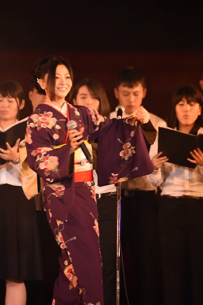 立命館Rits倉木麻衣Memorial live 2004紅白タオル京都学生祭典 立命館Rits倉木麻衣Memorial live 2004紅白タオル京都学生祭典