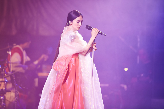 ライブレポート】柴咲コウ「全てに感謝し、愛と祈りを込めて
