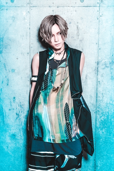 gunda THRONバングル vistlip瑠伊着 gunda THRONバングル vistlip瑠伊着 gunda THRONバングル