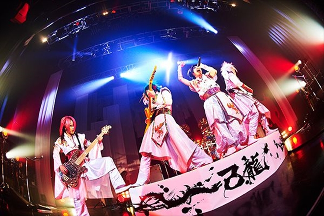 己龍単独巡業-千秋楽-転生輪廻LIVEDVD~2018年12月 Amazon.co.jp: 己龍単独巡業-千秋楽-「転生輪廻」~2018年12月21