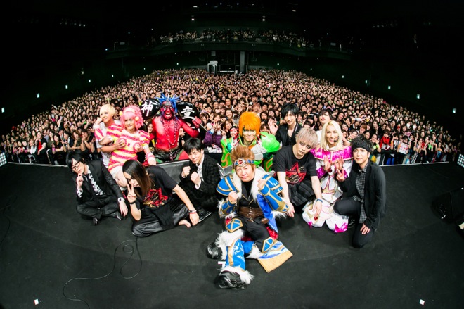 ライヴレポート】MUCC × Psycho le Cému × Waiveによる＜MUD