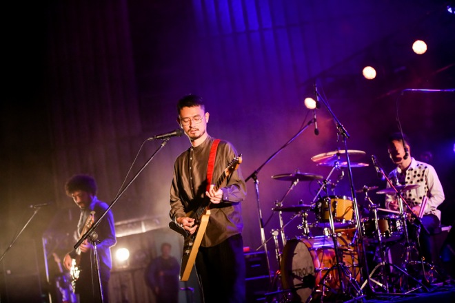 ライブレポート】Base Ball Bear、ペトロールズとRHYMESTERを