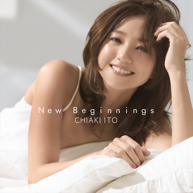 Chiaki Ito Memorial Photo Book 伊藤千晃 Chiaki Ito Memorial Photo Book 伊藤千晃 AAA - メルカリ