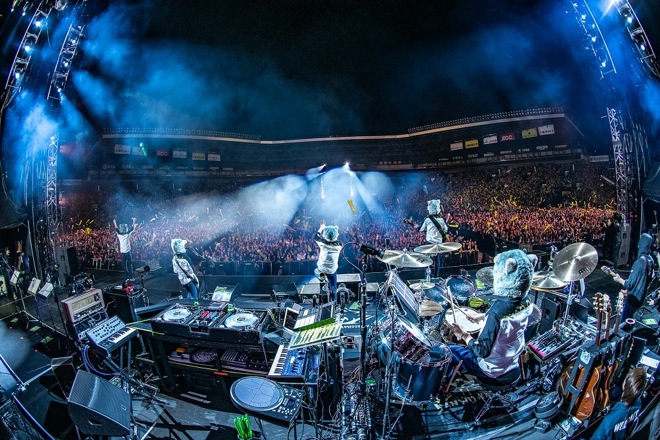 ライブレポート】MAN WITH A MISSION、阪神甲子園球場に45,000人