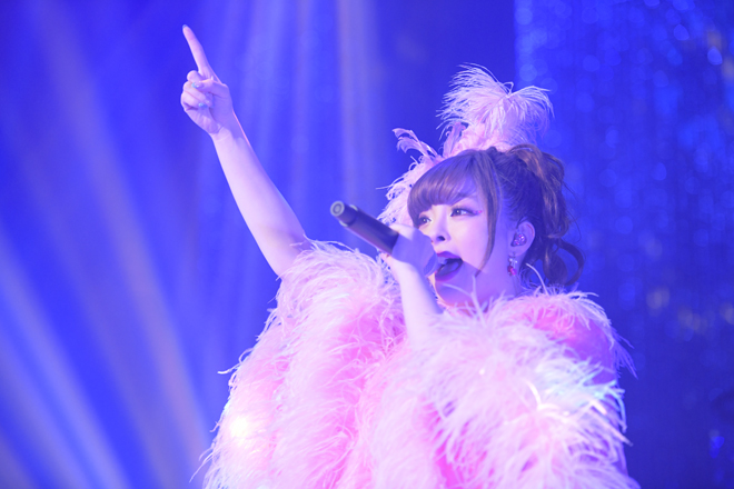 きゃりーぱみゅぱみゅ、26歳のバースデーをファンがお祝い＆＜音