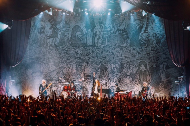 ライヴレポート】MUCC、＜壊れたピアノとリビングデッド＞Zepp