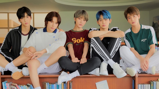 防弾少年団(BTS) - TXT TOMORROW X TOGETHER ユニフォーム BTSの弟分“TXT”、カムバックショー＜WELCOME BACK SHOW＞放送