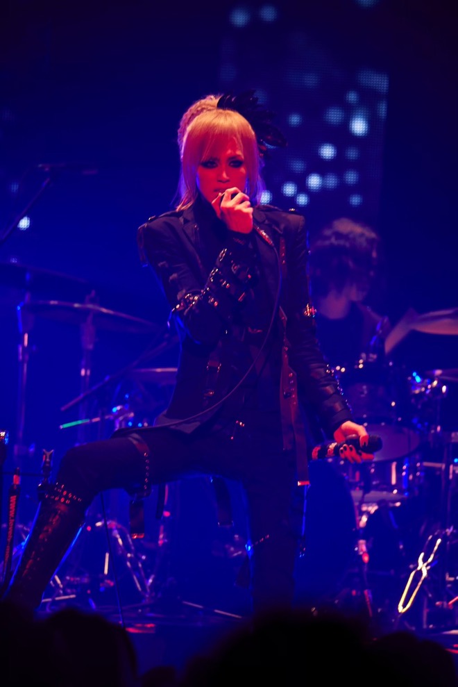 LM.C maya Aiji サイン入りライブBlu-ray、ライブCD ライヴレポート】LM.C、13周年記念公演で「あの時に歌った未来に