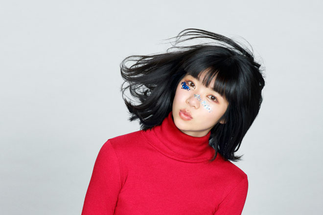 眉村ちあき、アコギの軽快なリズムと可愛らしさを詰め込んだ「緑の