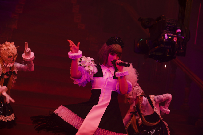 レポート】きゃりーぱみゅぱみゅ、ハロウィン当日一夜限りの