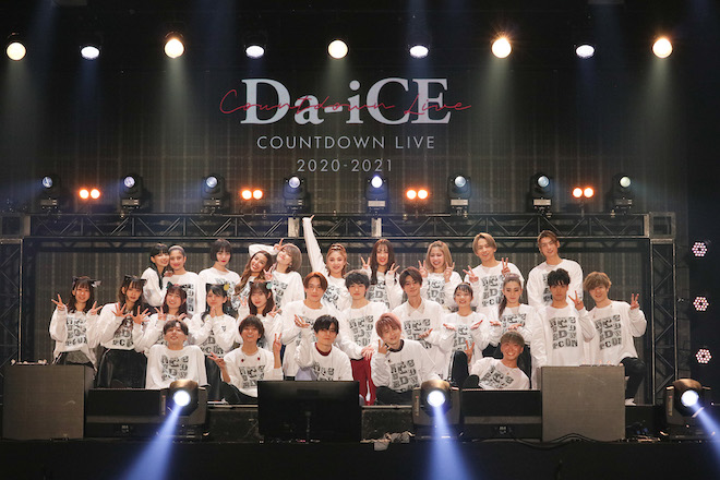 Da-iCE、年越しライブでBLUE ENCOUNTと共同制作した新曲発表 | BARKS