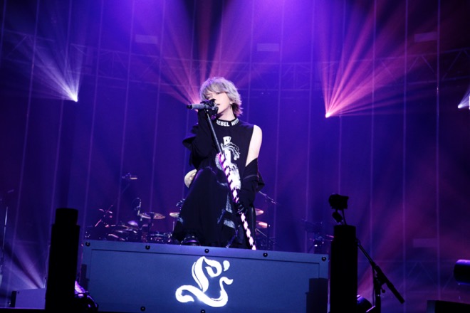 ライヴレポート】L'Arc-en-Ciel、＜L'APPY BIRTHDAY!＞に虹の