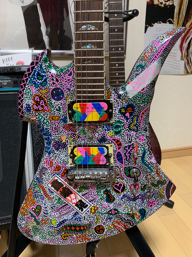 俺の楽器・私の愛機】003「憧れのモッキンバードに絵を描いた