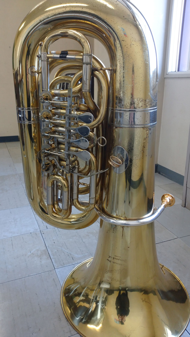 俺の楽器・私の愛機】051「33年経過してもまだまだ現役」 | BARKS