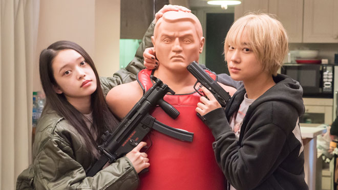 映画 ベイビーわるきゅーれ B1 ポスター 髙石あかり 伊澤彩織 高石あかり×伊澤彩織「ベイビーわるきゅーれ」続編に丞威、濱田