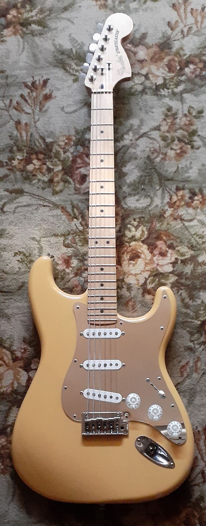 FERNANDES ストラトキャスター ギター ラージヘッド フェンダーメキシコ ストラトキャスター ラージヘッド（Fender