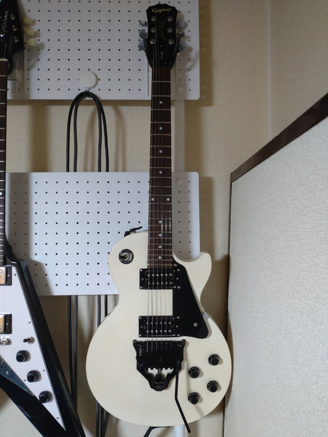 luke_hendrixさま専用 ノンブランド　フランケンギター Sterling by Musicman / AX40 AXIS Transparent Pink（新品