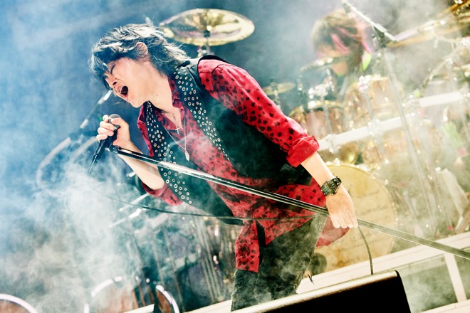 ライヴレポート】LUNA SEA、GACHI SEAコラボも飛び出した＜復活