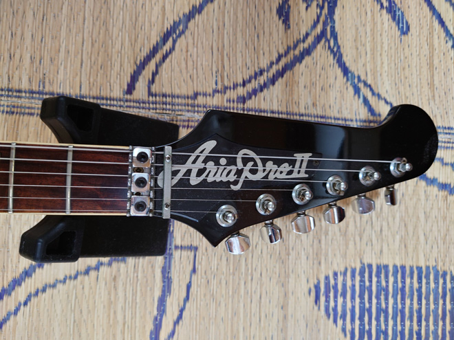 ギター ARIA Diamond AFB-550 SB 俺の楽器・私の愛機】1115「Firebirdが好きで、こんなになりまし
