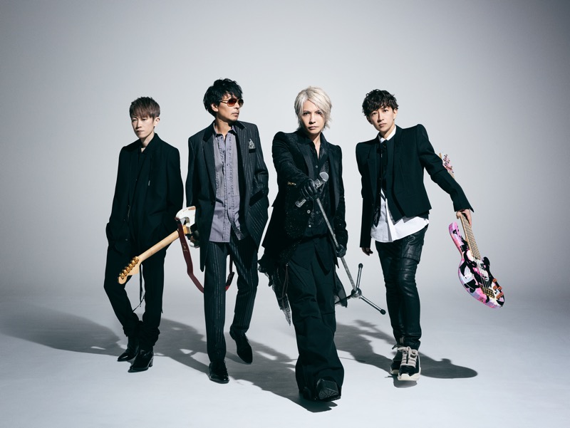 L'Arc-en-Ciel 映像コレクション LArcenCiel_ishi02.jpg?impolicy