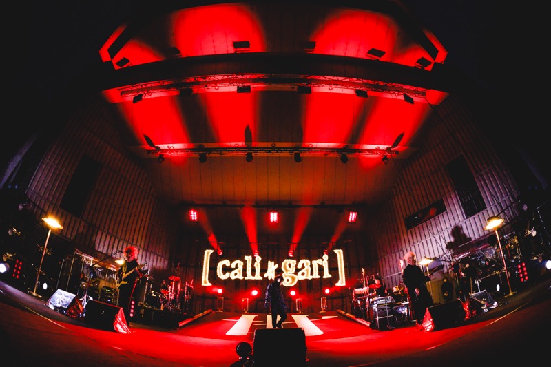 ライヴレポート】cali≠gariが真冬の野外、日比谷野音での30周年