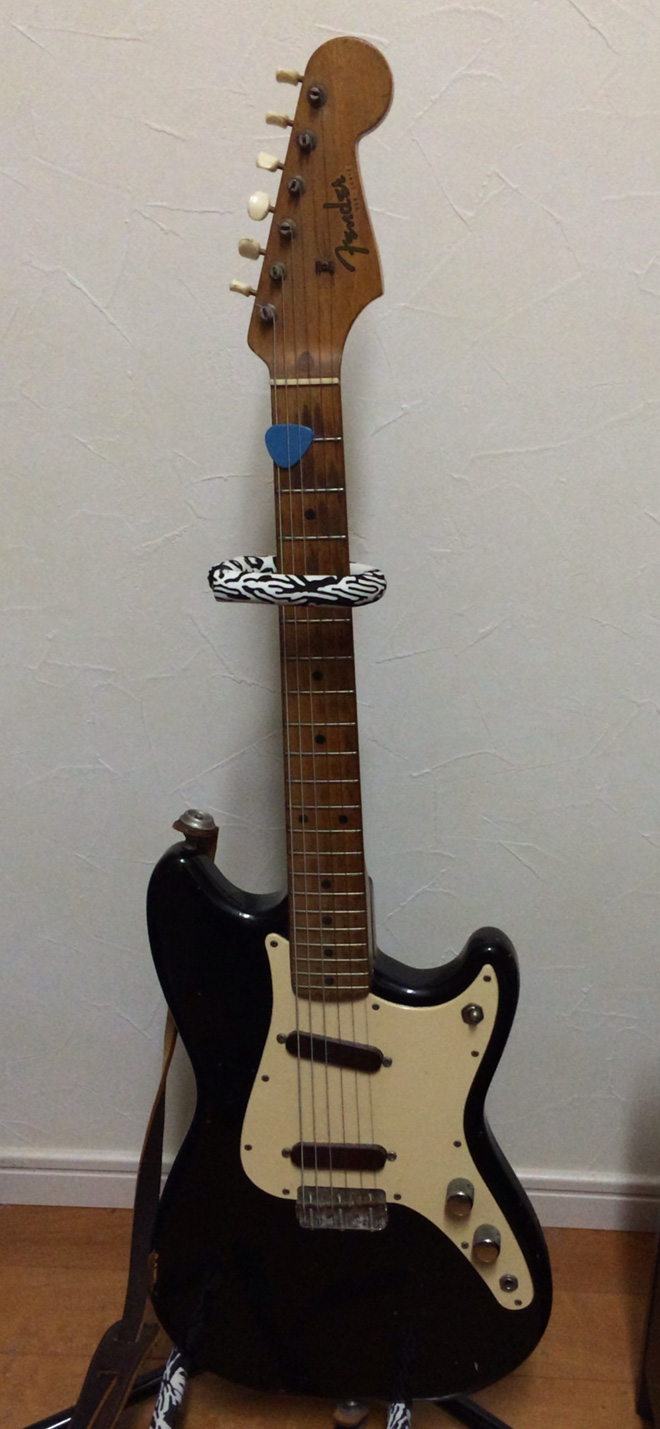 のだめ　デュオソニック Amazon.co.jp: Fender エレキギター Player Duo Sonic™, Maple