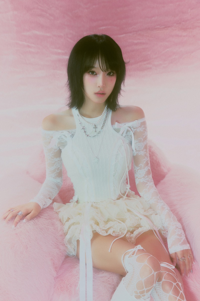 YENA、韓国3rdシングル「NEMONEMO」リリース記念オフライン