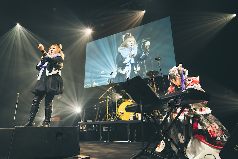 0.1gの誤算 水田魔梨 6点セット ライブレポート】0.1gの誤算、カウントダウンライブにて決意表明