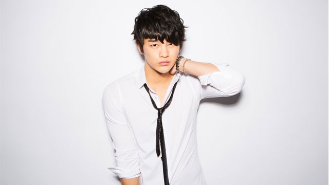 ソ・イングク　韓国デビューアルバム Amazon.co.jp: ソ・イングク Mini Album 1集 - Just Beginning