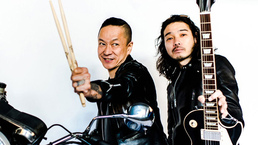 【未開封】MANNISH BOYS 斉藤和義 中村達也 クッションカバー MANNISH BOYS、新曲「曲がれない」リリース決定。カップリングに