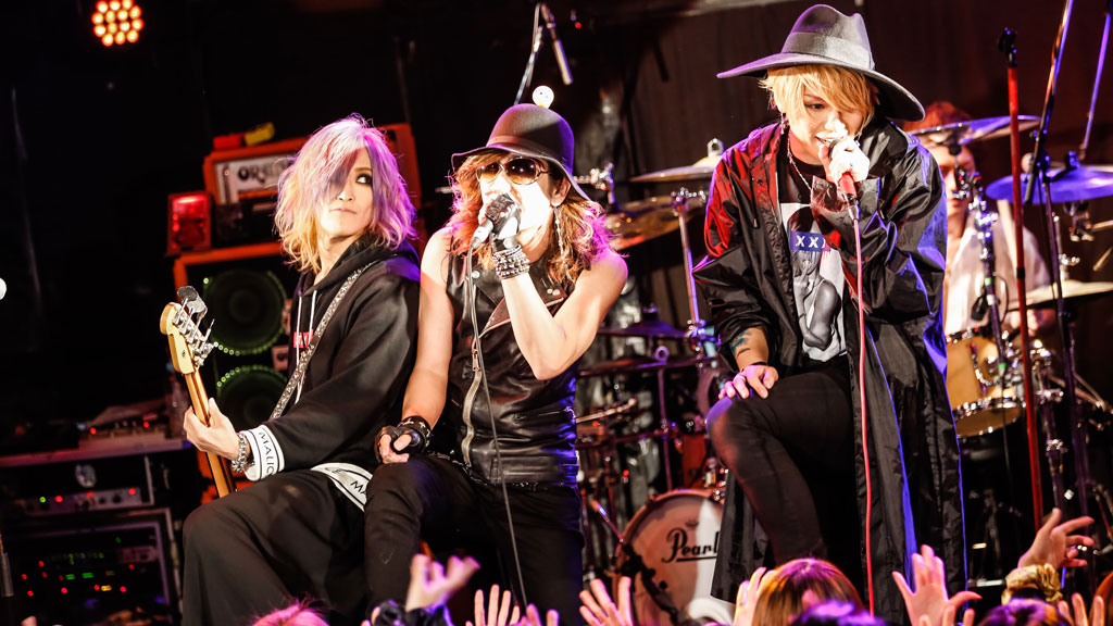 7th Anniversary Live NEVERENDING BREATH AT SHIBUYA-AX(初回限定盤) [DVD] SCREW SCREW「7th Anniversary Live NEVERENDING BREATH AT SHIBUYA-AX